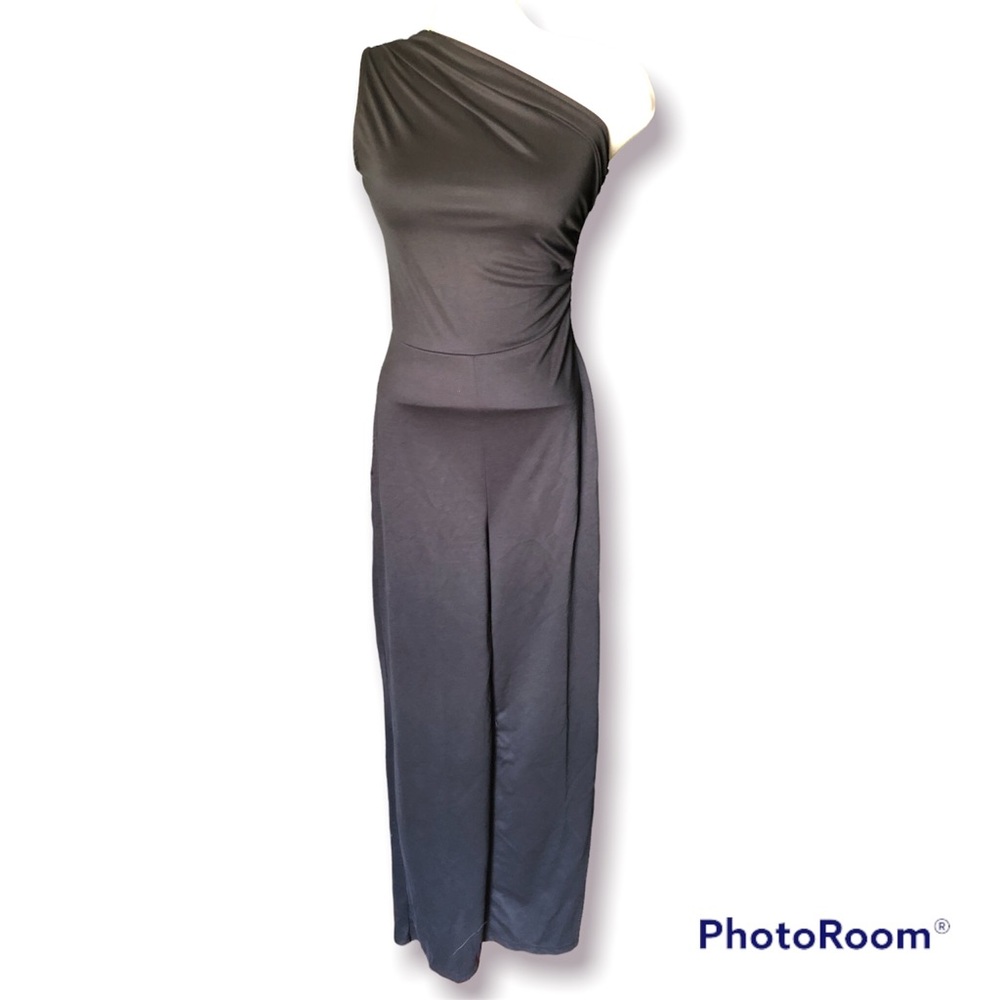 One shoulder jumpsuit